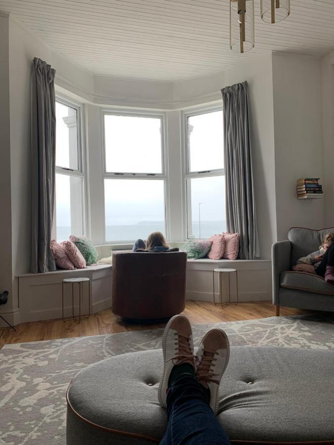 Апартаменты Stunning 3 Bed Seafront Mansion Building Sleeps 6 Adults Or 8 With Kids Портраш Экстерьер фото