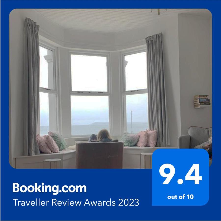 Апартаменты Stunning 3 Bed Seafront Mansion Building Sleeps 6 Adults Or 8 With Kids Портраш Экстерьер фото